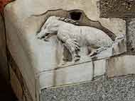 La Scrofa Semilanuta dal Palazzo della Ragione di Milano